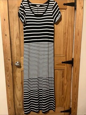 GAP Black & White Striped Maxi Dress